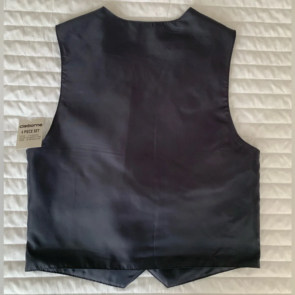 NWT Claiborne Suit Set Boys Size 6R Blue Gray 4 PC Vest Shirt Pants Clip On Tie